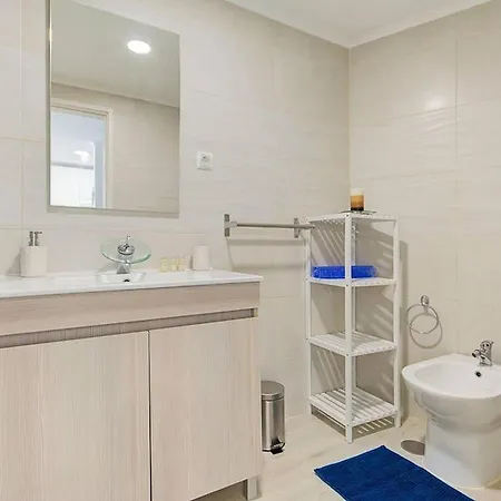 Maison De La By Innkeeper Apartment