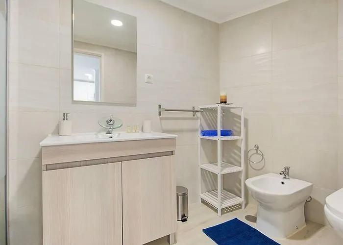 Maison De La By Innkeeper Διαμέρισμα